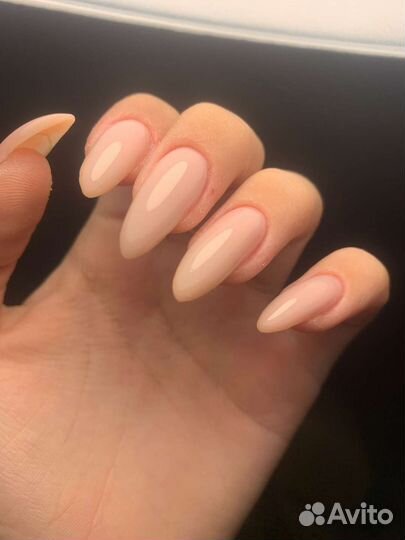 Маникюр на дому