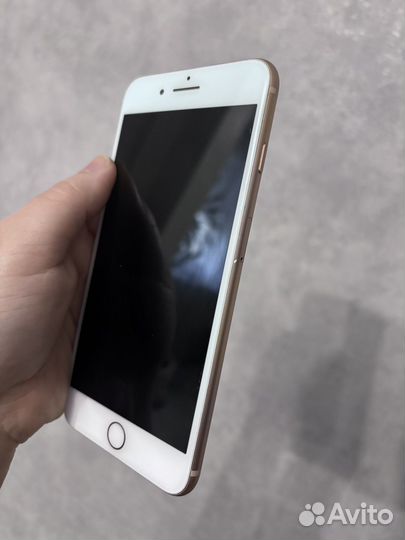 iPhone 8 Plus, 64 ГБ