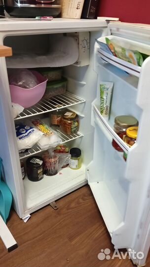Холодильник бу маленький