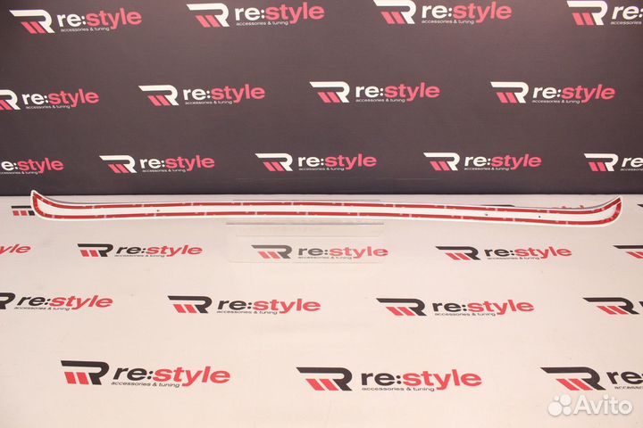 Спойлер Toyota Camry 70 Белый перламутр 070 P2524