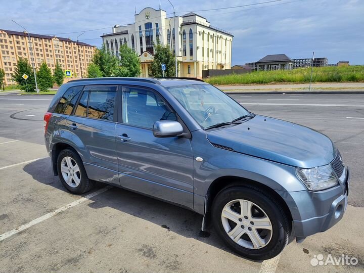 Suzuki Grand Vitara 2.0 AT, 2006, 305 000 км