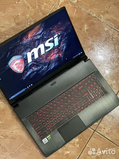 Игровой ноутбук msi 17.3 6 ядер/RTX3050