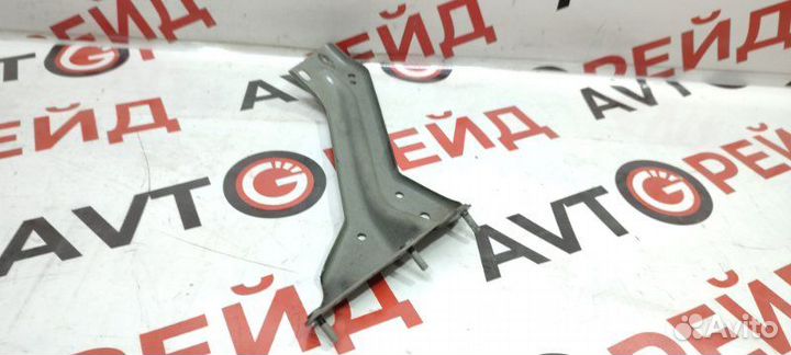 Крепление крыла левое Audi Q5 8R cncd 10.06.2013