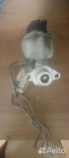 Главный тормозной цилиндр на Дэу Нексия