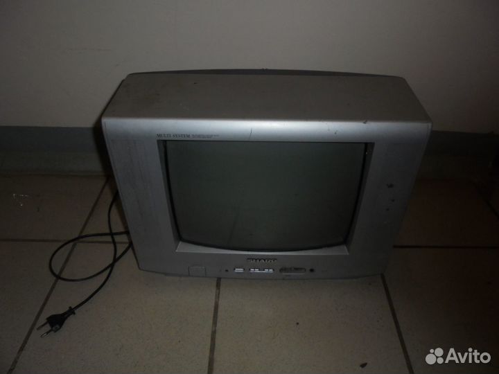 Телевизор Samsung и Sharp 14 диагональ