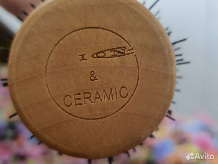 Профессиональная расчёска для укладки волос