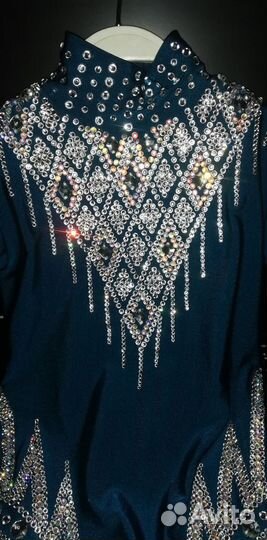 Расклейка стразами