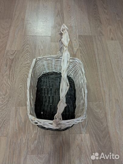 Корзина плетеная