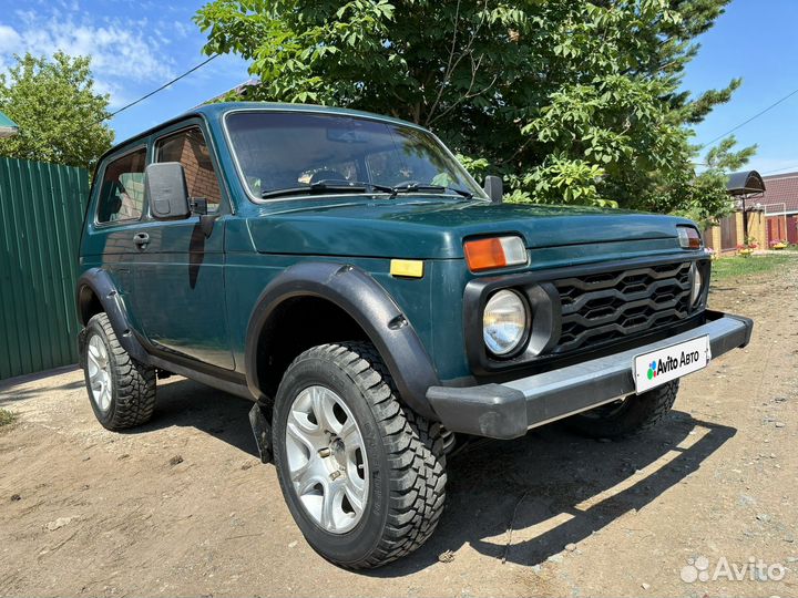LADA 4x4 (Нива) 1.7 МТ, 2009, 125 000 км