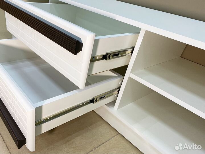 Тумба в гостиную