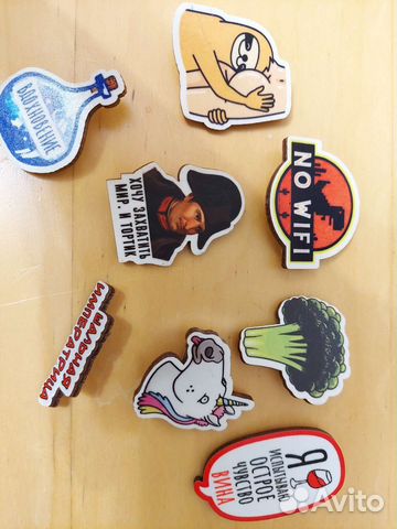 Значки деревянные