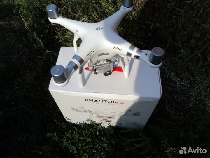 Квадрокоптер DJI Phantom 3 Advanced
