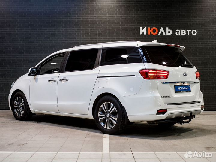 Kia Carnival 2.2 AT, 2019, 94 632 км