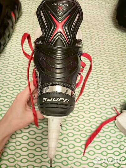 Коньки хоккейные bauer 33.5 jr 2.0