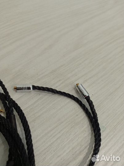Кабель для наушников