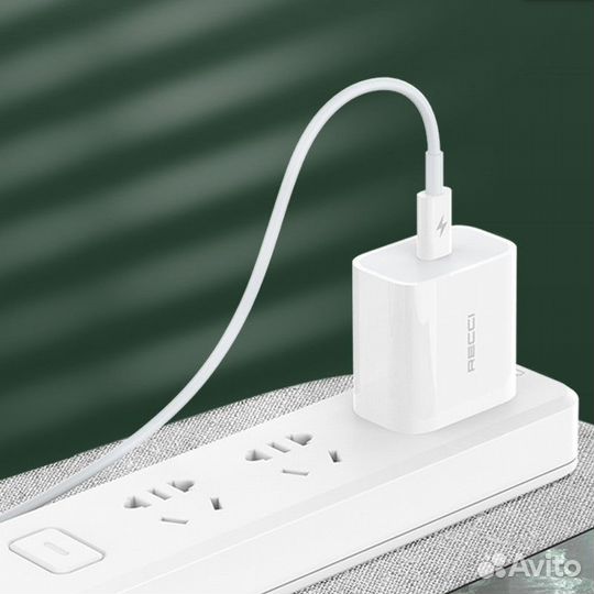 Сзу recci travel 20W PD3.0 RCK-16ECL Type-C/Apple
