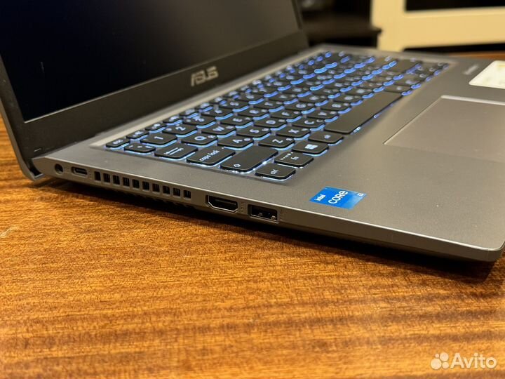 Asus VivoBook 14 X415