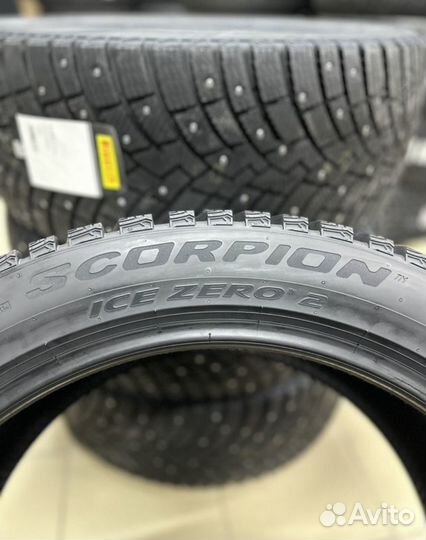 Pirelli Scorpion Ice Zero 2 285/40 R21 109H