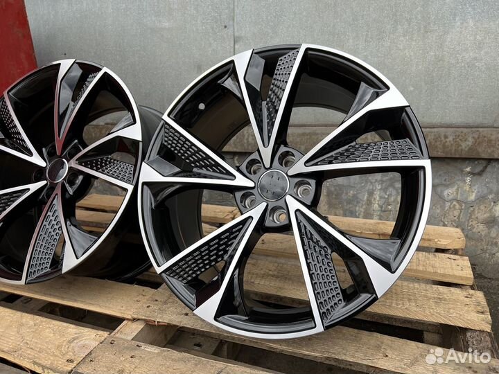 Диски для Audi R20 5-112 для Audi RS7