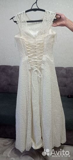 Свадебное платье