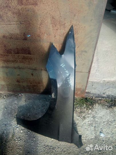 Левое крыло Volkswagen Passat B8 2015-2019