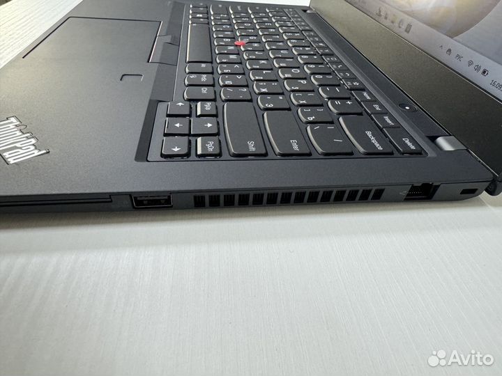 Lenovo Thinkpad T14 Gen 2