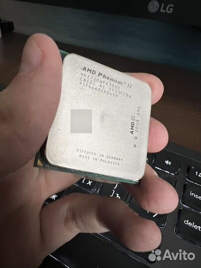 Процессор AMD Phenom II X3 720