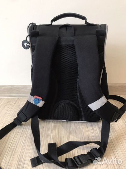 Рюкзак школьный