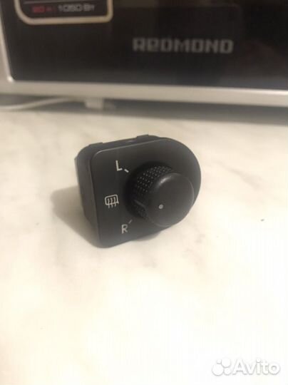 Джойстик регулировки зеркал Пассат