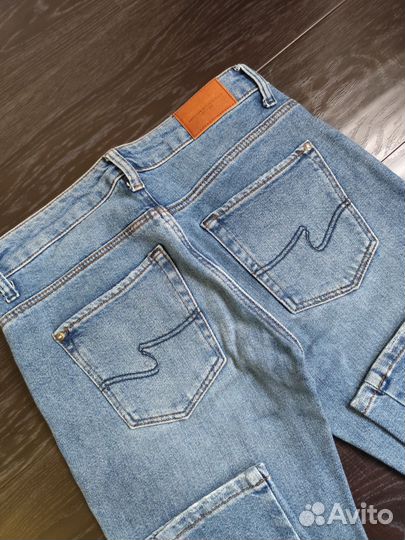 Джинсы женские