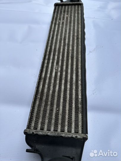 Радиатор интеркулер BMW E46 M57 17512246795