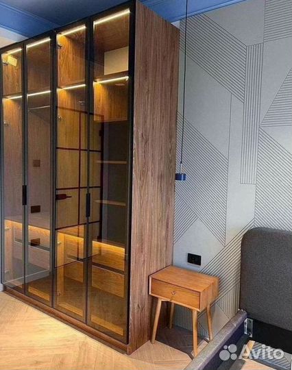 Встроенный шкаф