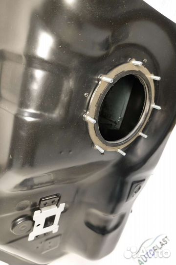 Топливный бак Hyundai Getz