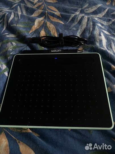 Wacom intuos S Bluetooth Графический планшет