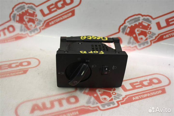 Блок управления светом Ford Fiesta 5 2007