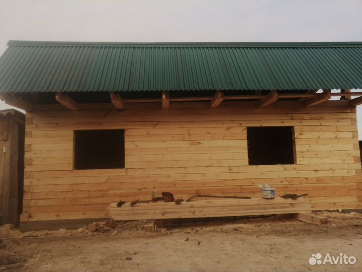 Бригада строителей