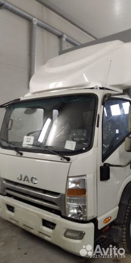 Обтекатель спойлер на JAC джак