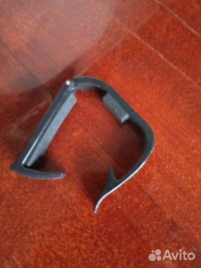 Каподастр для гитары и укулеле