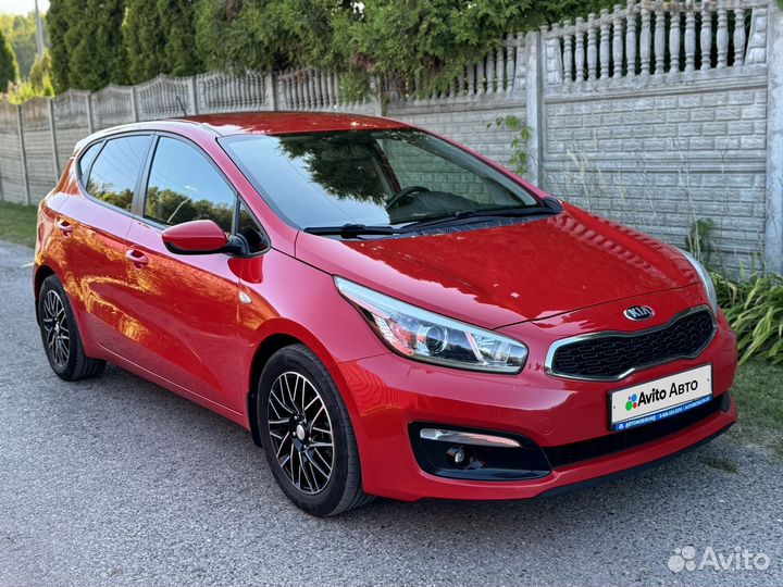 Kia Ceed 1.6 AT, 2015, 89 800 км