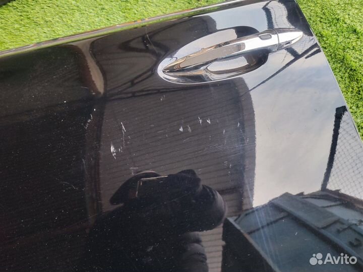 Дверь боковая передняя левая Lexus Ls600Hl UVF46