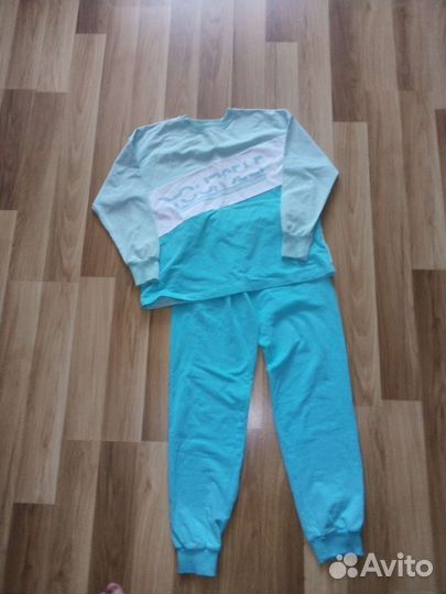 Спортивный костюм