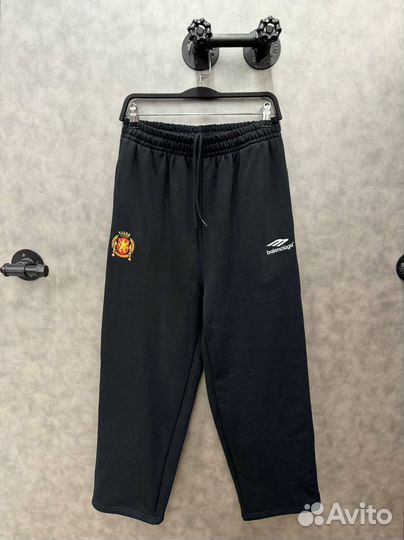 Штаны Balenciaga soccer оверсайз (топ 2025)