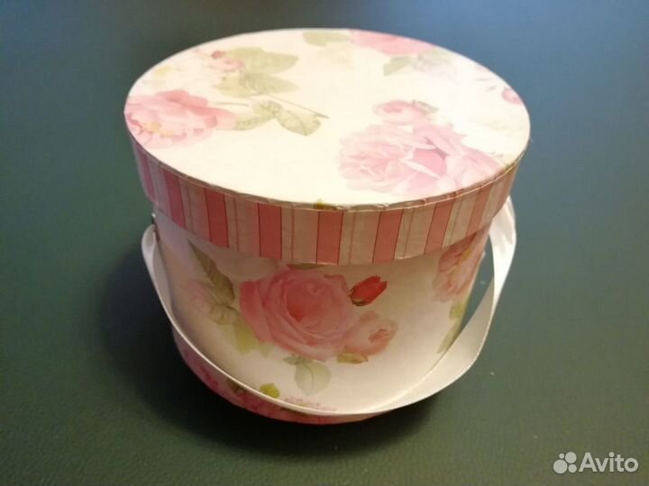 Коробка подарочная