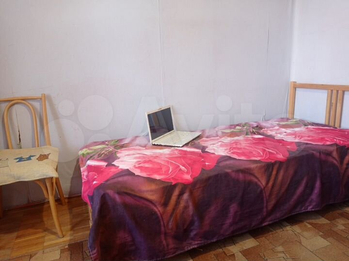 Комната 8 м² в 3-к., 6/9 эт.