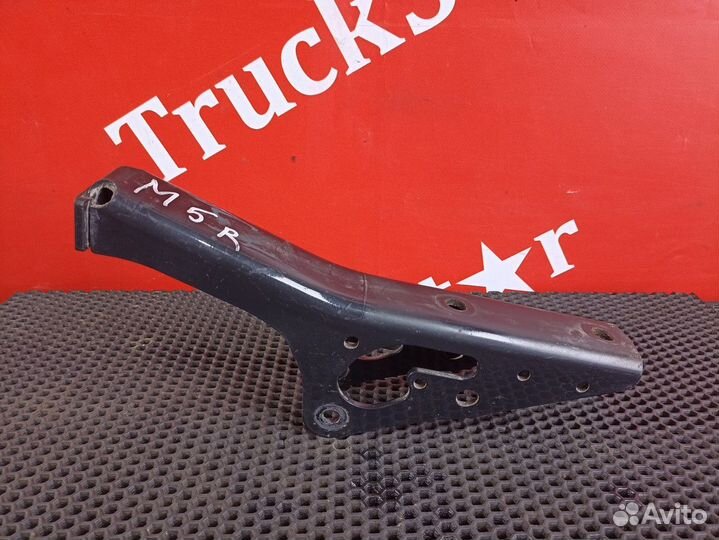 Кронштейн подушки кабины Man TGA, Man TGS, Man TGX