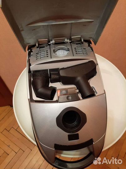 Пылесос Miele