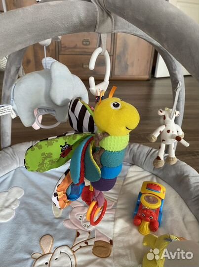 Развивающий коврик