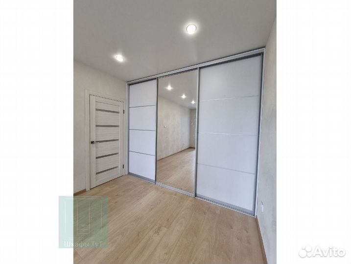 Стенка в гостиную