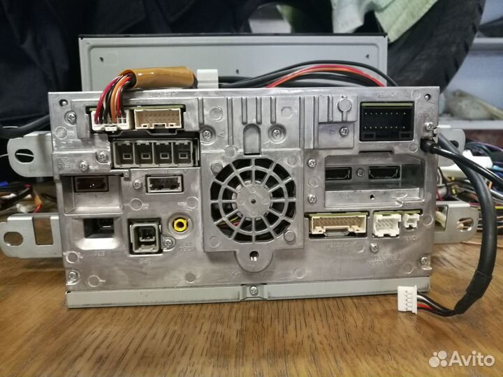 Продаю автомагнитолу Alpine EX10Z -HA2