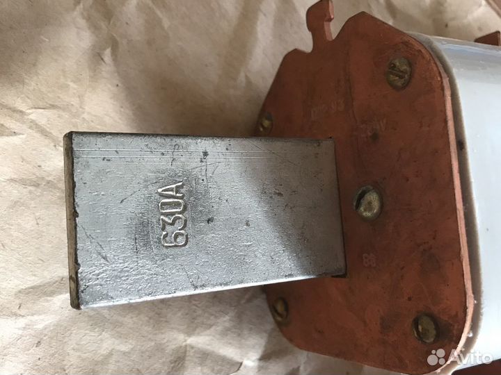 Предохранители, плавкие вставки